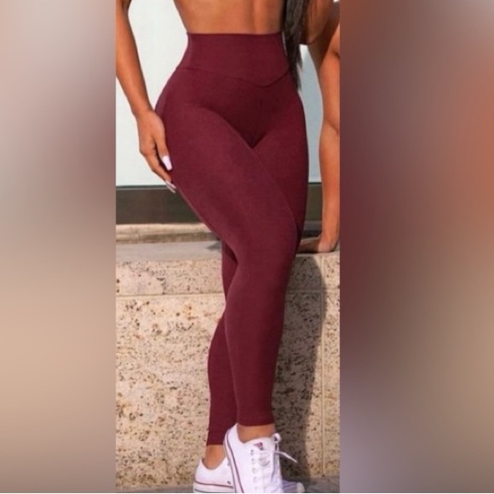 BOMBSHELL SPORTSWEAR BURGUNDY UPLIFT LEGGINGS